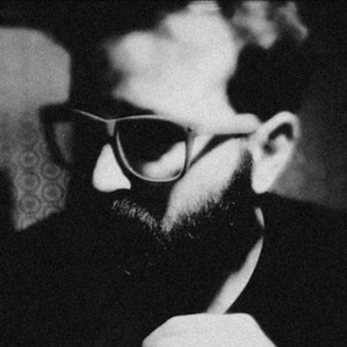 Nicolás MartĂnez